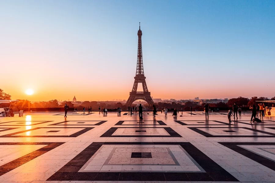 How to Visit the Eiffel Tower in Paris: Your Ultimate Travel Guide