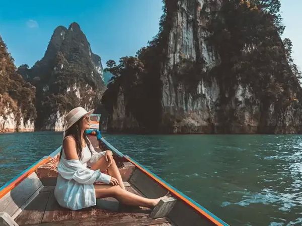 Top Travel Destinations for Solo Female Travelers: A Guide to Safe and Exciting Journeys